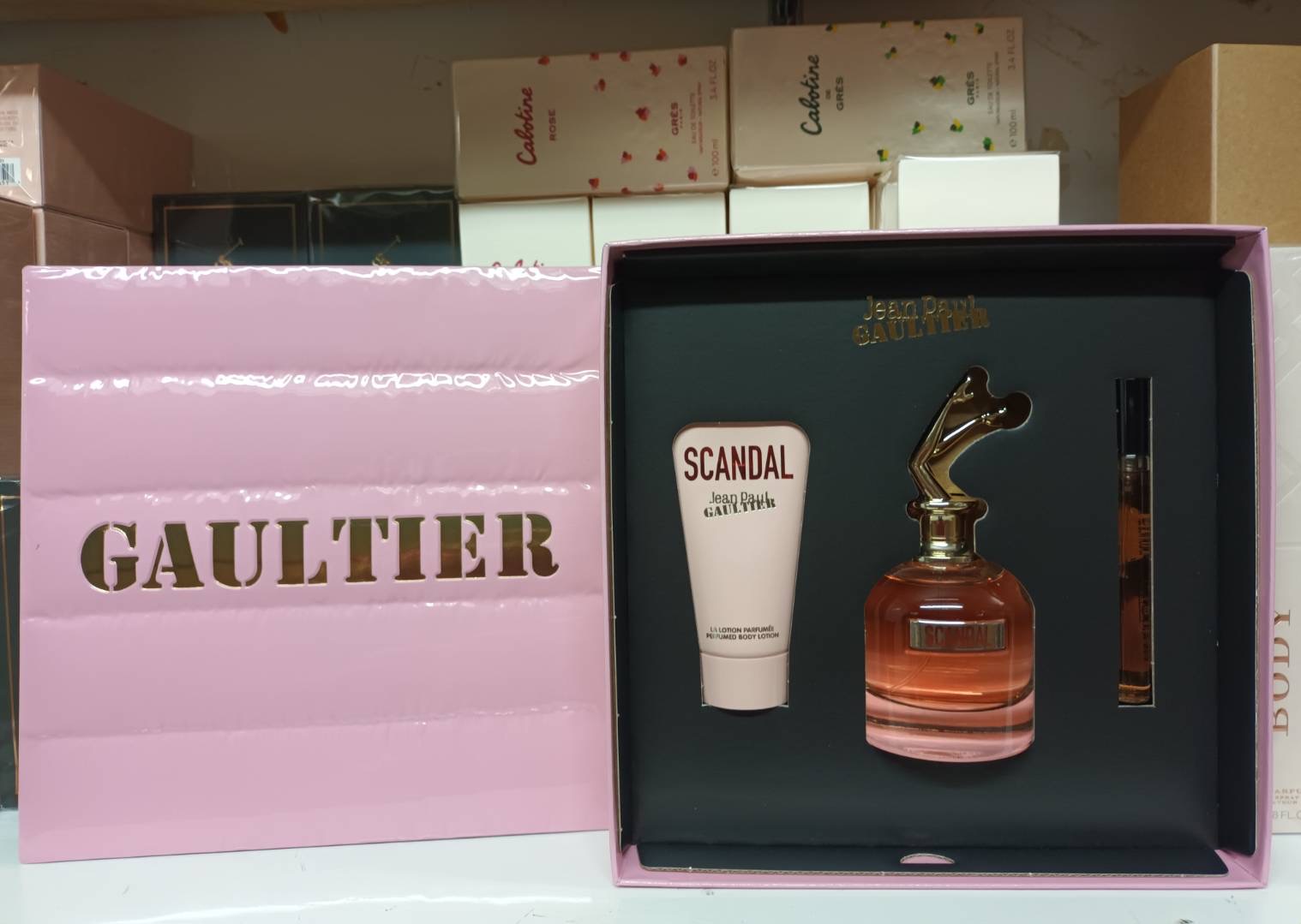 คุ้ม ชุดน้ำหอม Jean Paul Gaultier Scandal Set EDP 80ml + EDP 10ml + Body Lotion 75ml