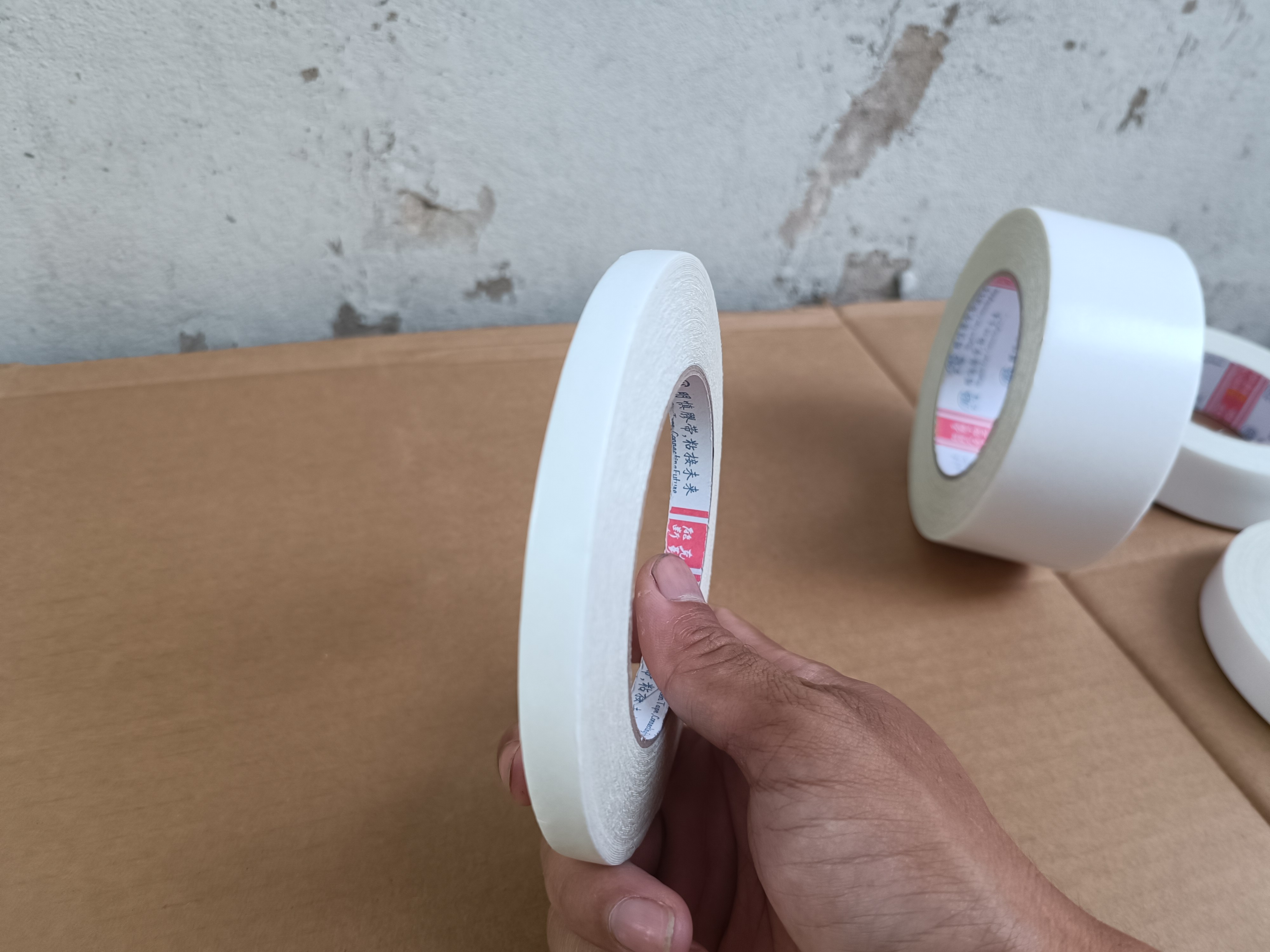 เทปใยสัปรด2หน้า สำหรับงานเดินสายBMS หรือใช้งานอื่นๆ สำหรับพื้นผิวเรียบ ความยาว 20 เมตร