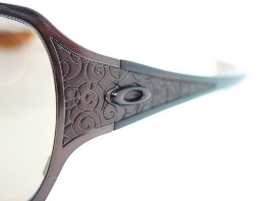 แว่นกันแดด Oakley Behave สี Polished Brown สวยมากมายค่ะ ของแท้และถูกที่สุด ส่งตรงจากUS.ค่ะ