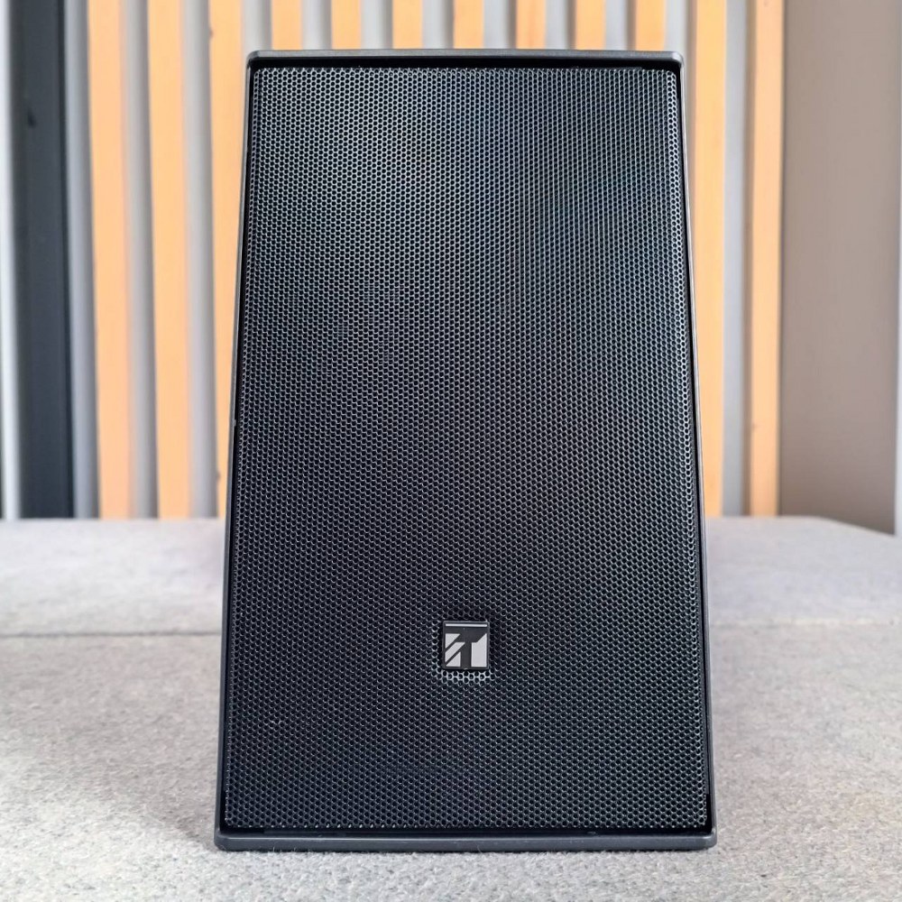 TOA F-05BT ตู้ลำโพงแขวน สีดำ พร้อมขาแขวน ลำโพงติดผนัง ขนาด 5 นิ้ว รองรับกำลังขับ 120 วัตต์ 8 โอห์ม โตอะ F 05BT F05BT เอไอ-ไพศาล