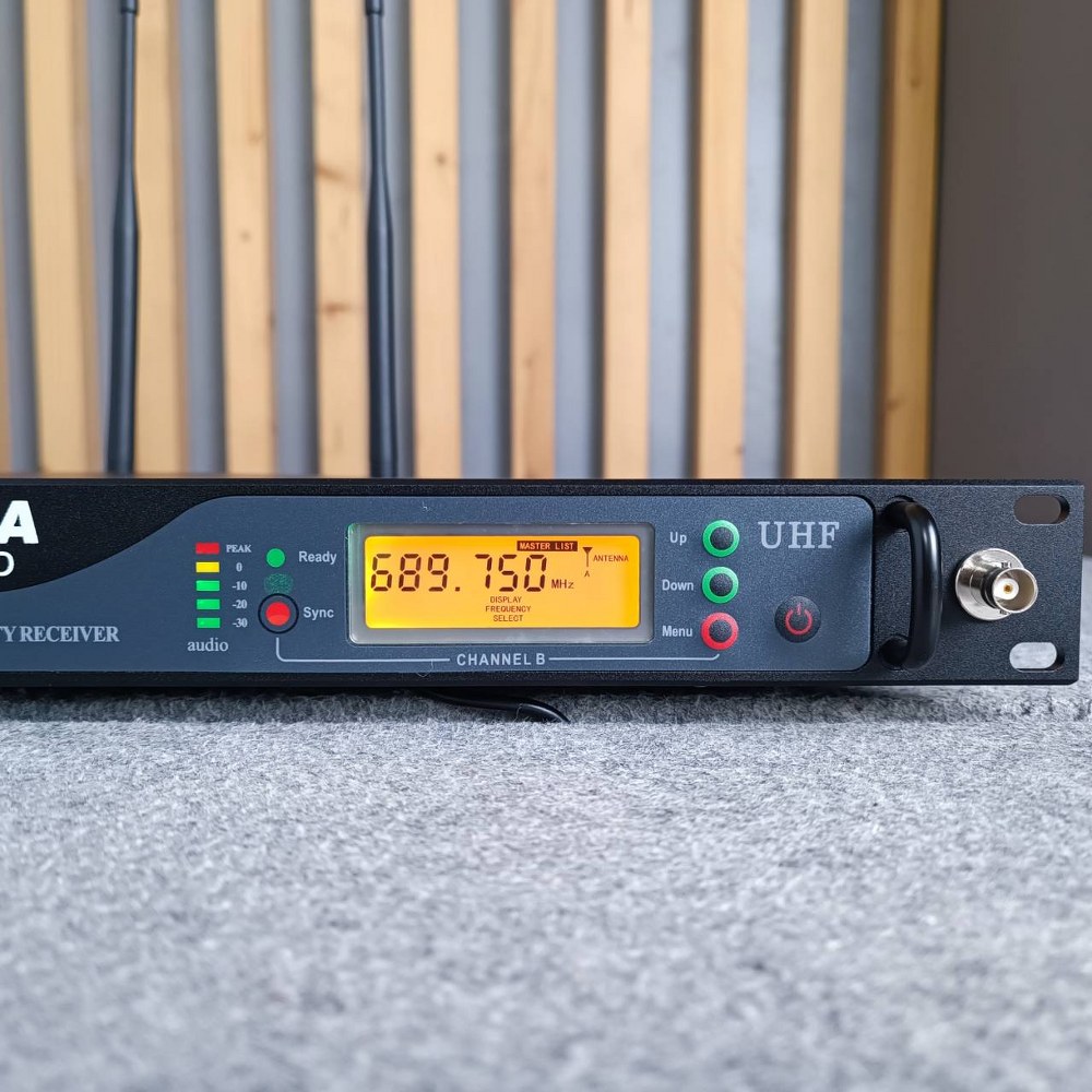 TADA UR-24D ไมค์ลอยคู่ ปรับความถี่ได้ Wireless Microphone UHF ชุดไมค์ลอยคู่ TA DA UR 24D UR24D เอไอ-ไพศาล