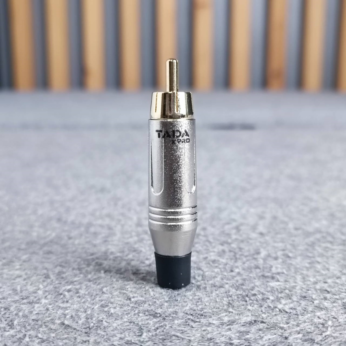 สีเงิน แพ็ค1ตัว TADA YSR-3004 RCA สีเงิน แจ็คอาร์ซีเอตัวผู้ ปลั๊ก RCA สำหรับเข้าสาย ต่อ สายสัญญาณ RCA ตัวผู้ เอไอ-ไพศาล