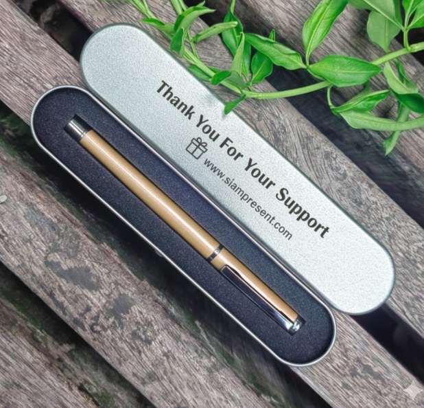 ไอเดีย ของขวัญ ของแจก ลูกค้าปีใหม่ ของชำร่วยงานแต่งงาน ปากกาลูกลื่น สลักชื่อ พร้อมกล่อง ทำ logo 319924