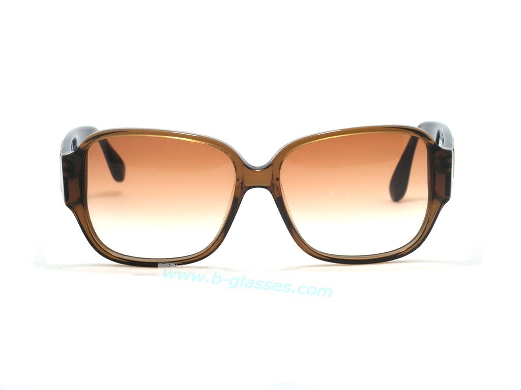 S แว่นกันแดด Marc Jacobs ไฮโซมากมายค่ะ ของแท้100%และถูกสุดๆ ส่งตรงจากUS.ค่ะ