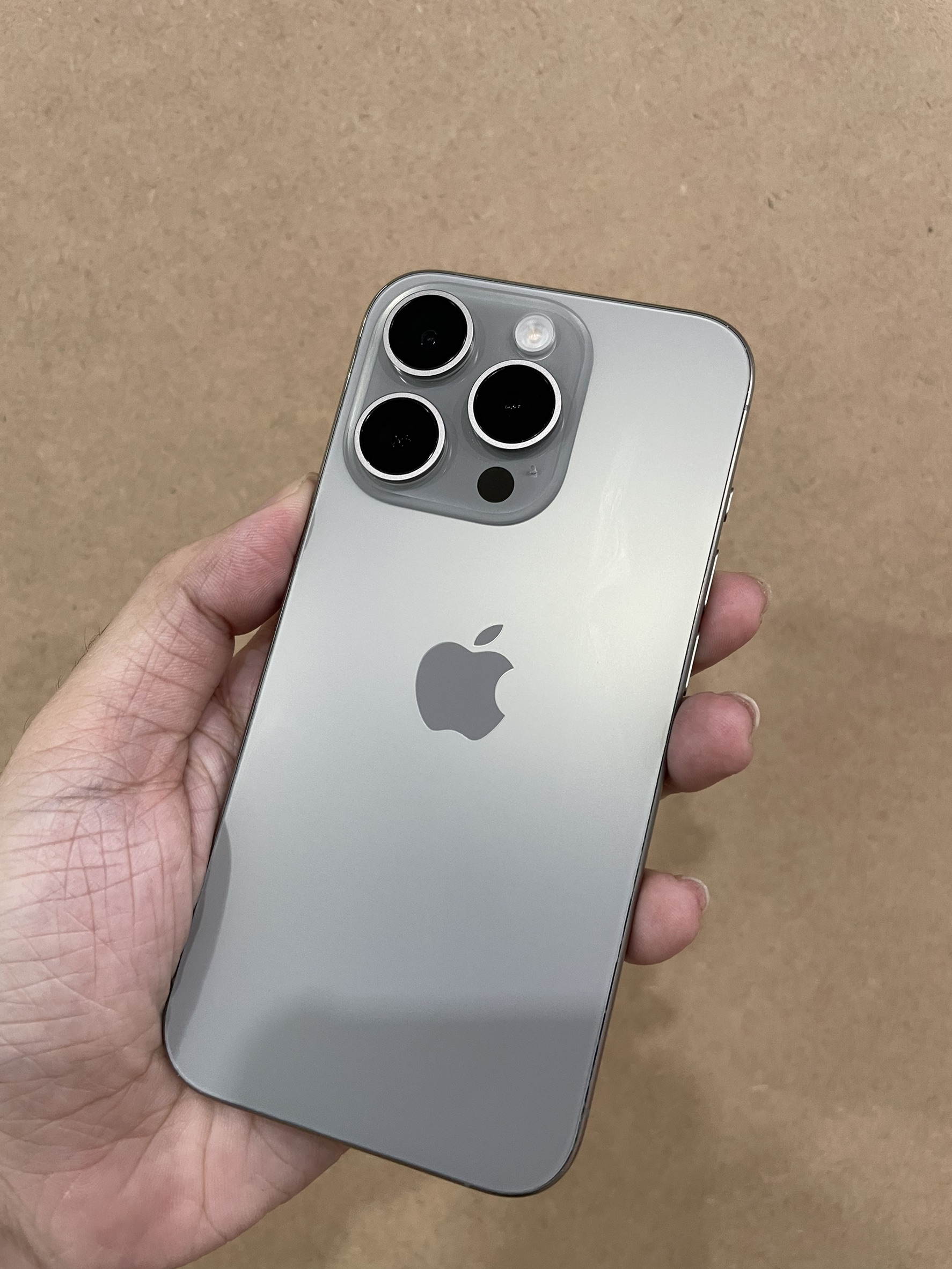 🧸 iPhone 15 Pro 128GB Natural Titanium 🧸 🤩 i15P❕️#ศูนย์แท้ สภาพดี ราคาคุ้ม 🤳