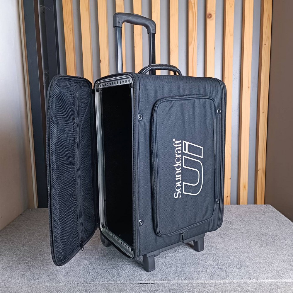 SOUNDCRAFT RACK / กระเป๋า LYMIC4UW มีล้อ UI-24 LYMIC 4 UW แร็คเครื่องเสียง UI 24 UI24 กล่องเก็บเครื่องเสียง เอไอ-ไพศาล