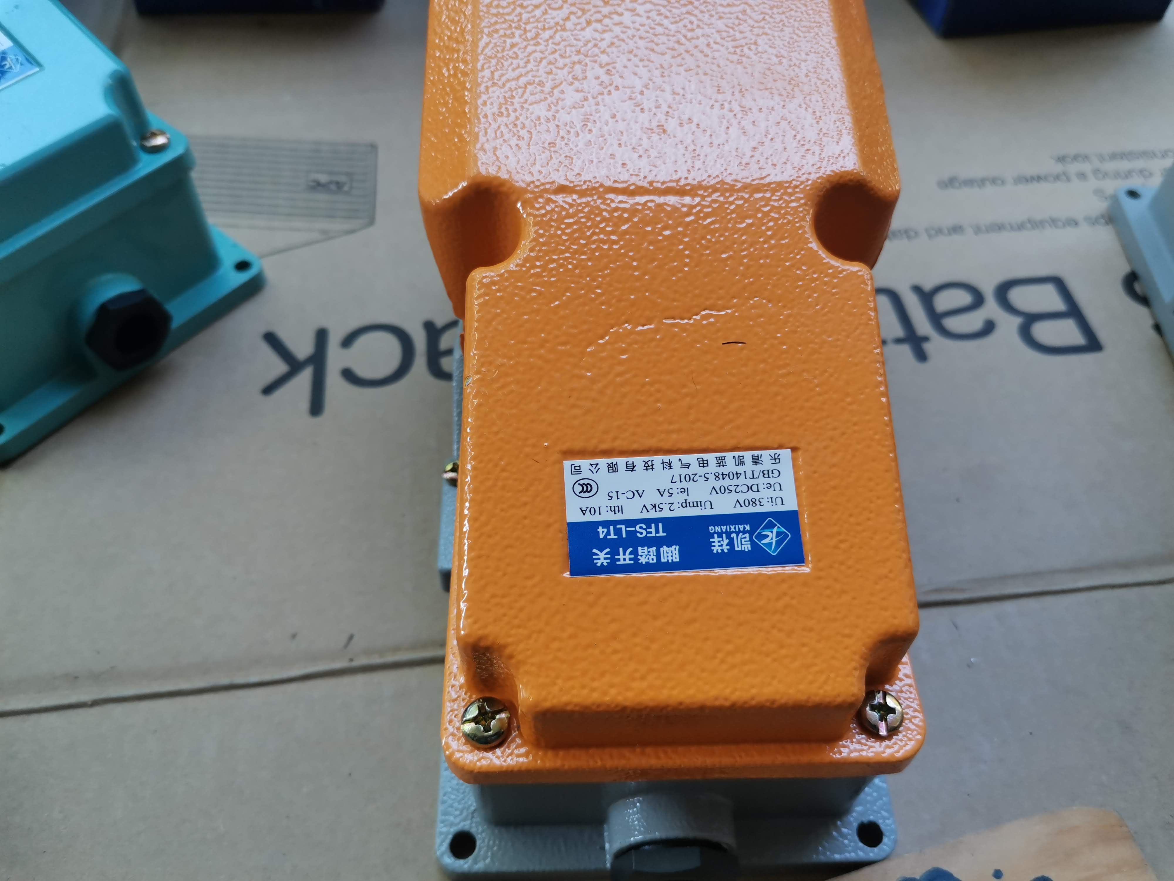 สวิทช์เท้าเหยียบ Foot switch ฟุตสวิทช์ สวิทเท้าเหยียบ สวิทช์เท้า