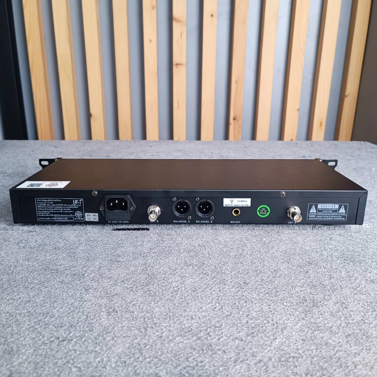 ความถี่ใหม่ กสทช E3 AT-804 ไมค์ลอยหนีบ+คาดคู่ UHF ไมค์ลอย ไมค์ลอยแบบหนีบ AT804 AT 804 ไมค์ลอยคาดคู่ เอไอ-ไพศาล