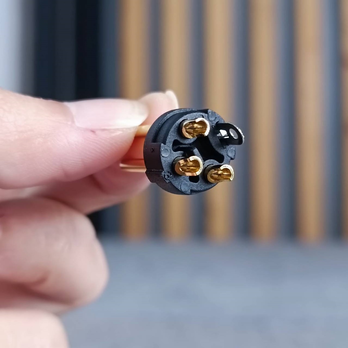 (1คู่ ผู้+เมีย) CM XLR ตัวผู้ + XLR ตัวเมีย CX3F + CX3M ปลั๊กแคนนอน ตัวผู้+ตัวเมีย สำหรับเข้าสาย เอไอ-ไพศาล