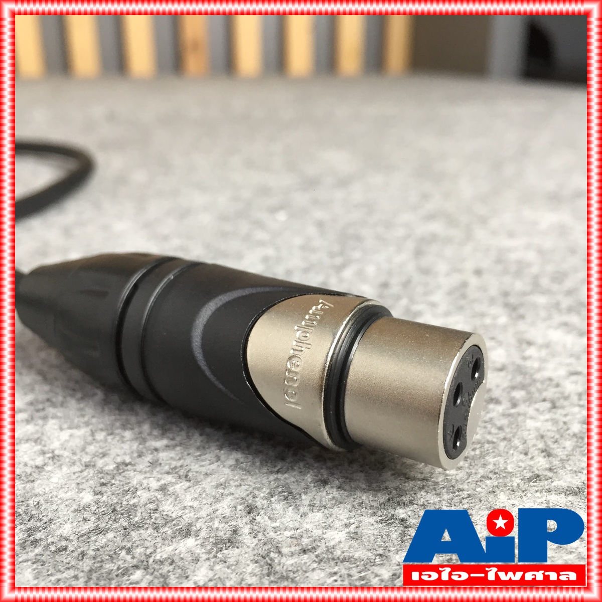 1เมตร AMPHENOL สาย XLRผู้-เมีย 1M CA03-04-C-001 สาย cannon ผู้ ออก cannon เมีย 1เมตร สายสัญญาณ XLR ผู้ - XLR เมีย ความยาว1เมตร