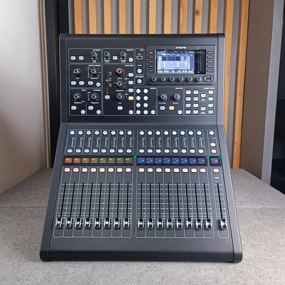 MIDAS M-32R LIVE Digital MIXER เครื่องผสมสัญญาณเสียง ดิจิตอล 40 ชาแนล +++ M32R M 32R เอไอ-ไพศาล