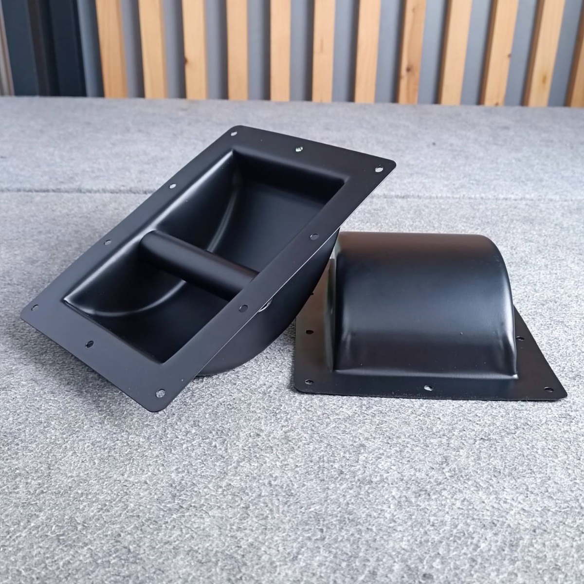 1คู่(2อัน) หูหิ้วลำโพงเหล็ก7104 22x16CM หูจับเหล็ก ตู้ลำโพง หูยกตู้ลำโพง เหล็ก หูหิ้วลำโพง อุปกรณ์ประกอบตู้ลำโพง เอไอ-ไพศาล