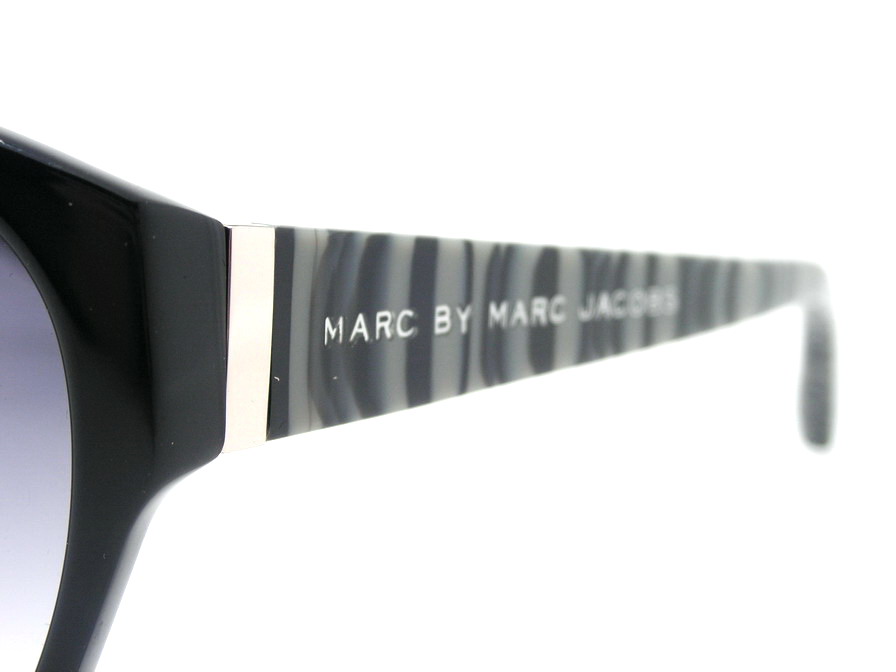 แว่นกันแดด Marc Jacobs ไฮโซมากมายค่ะ ของแท้100%และถูกสุดๆ ส่งตรงจากUS.ค่ะ