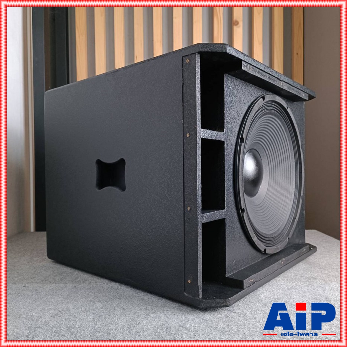 1ใบ HOTROCK SRX-715S2 ตู้ซับ 15นิ้ว ไม้MFD SUB ตู้ซับเบส 15 นิ้ว 800 วัตต์ ตู้ลำโพง HOTROCK รุ่น : SRX - 715S2 พร้อมดอก 15 นิ้ว เอไอ-ไพศาล