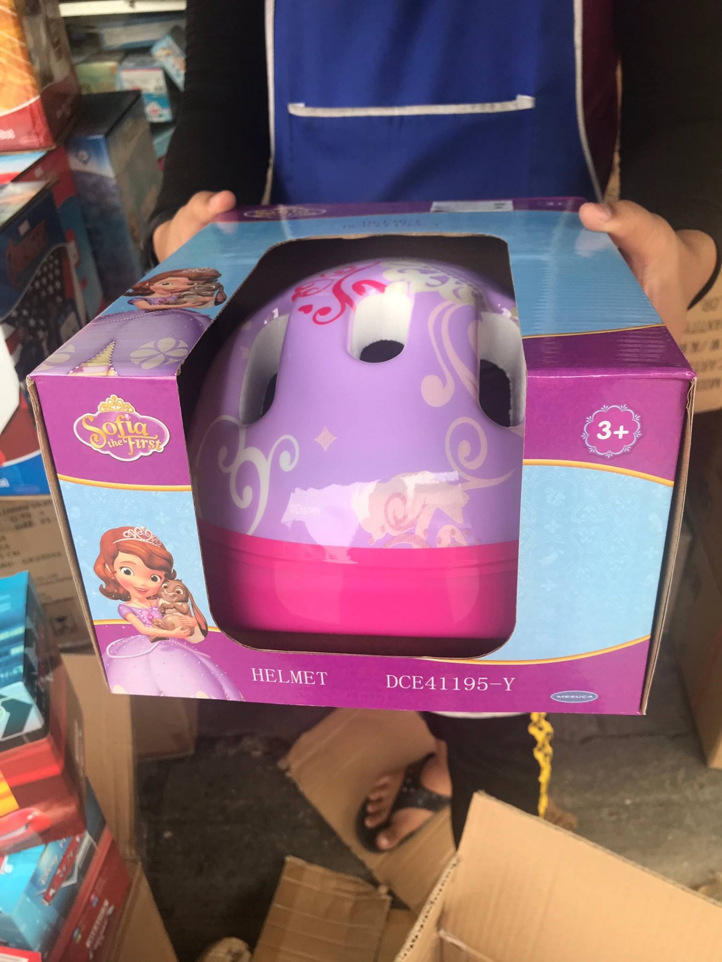 DCE41195-Y หมวกกันน๊อคโซเฟีย ลิขสิทธิ์ถูกต้อง