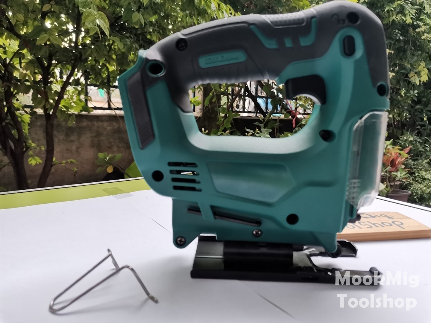 เลื่อยจิ๊กซอ จิ๊กซอว์ ไร้สาย 18V Brushless งานไม้ งานเหล็ก คล่องตัวมาก ใช้ดีแทนไฟฟ้าได้เลย