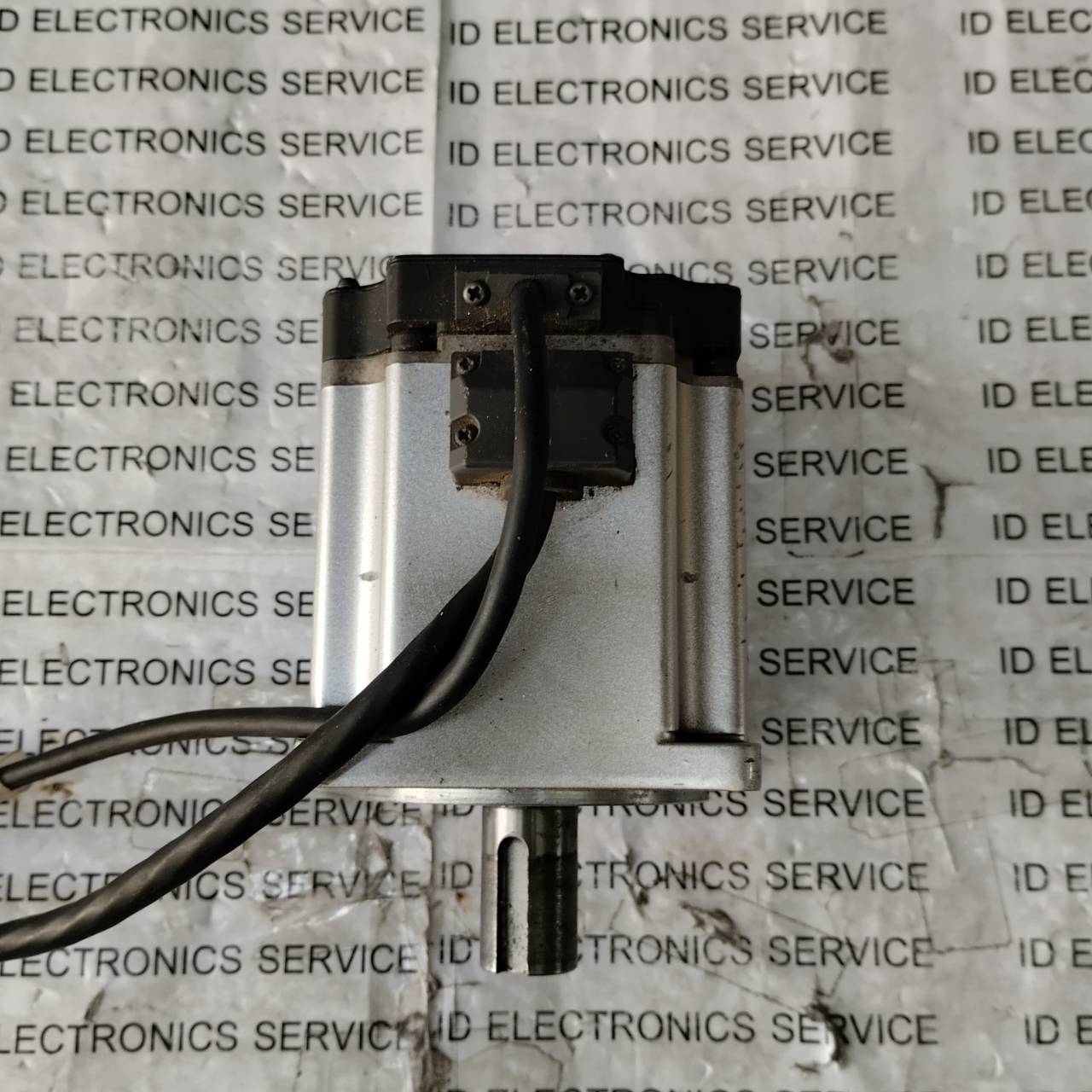 SERVO MOTOR "PANASONIC" Model : MHMF082L1U2