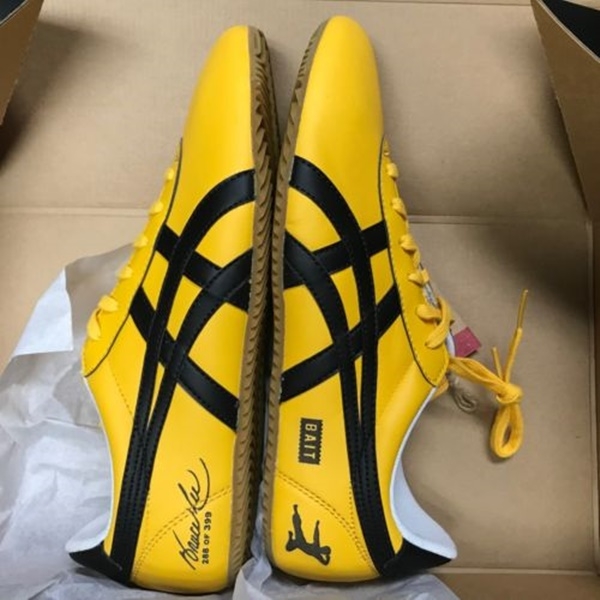 รองเท้าโอนิ ไทชิ Yellow / Black (X Bruce LEE) Rare item (Sz 38 euro คู่ที่ 038/100)