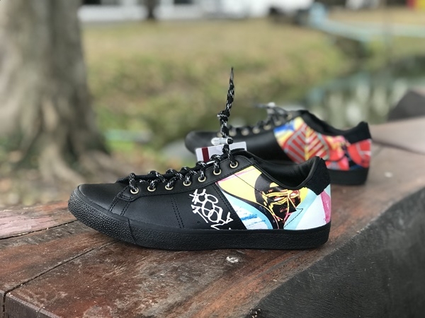 รองเท้าโอนิ LAWNSHIP - Longship Black / Black (HAMILTON YOKOTA)