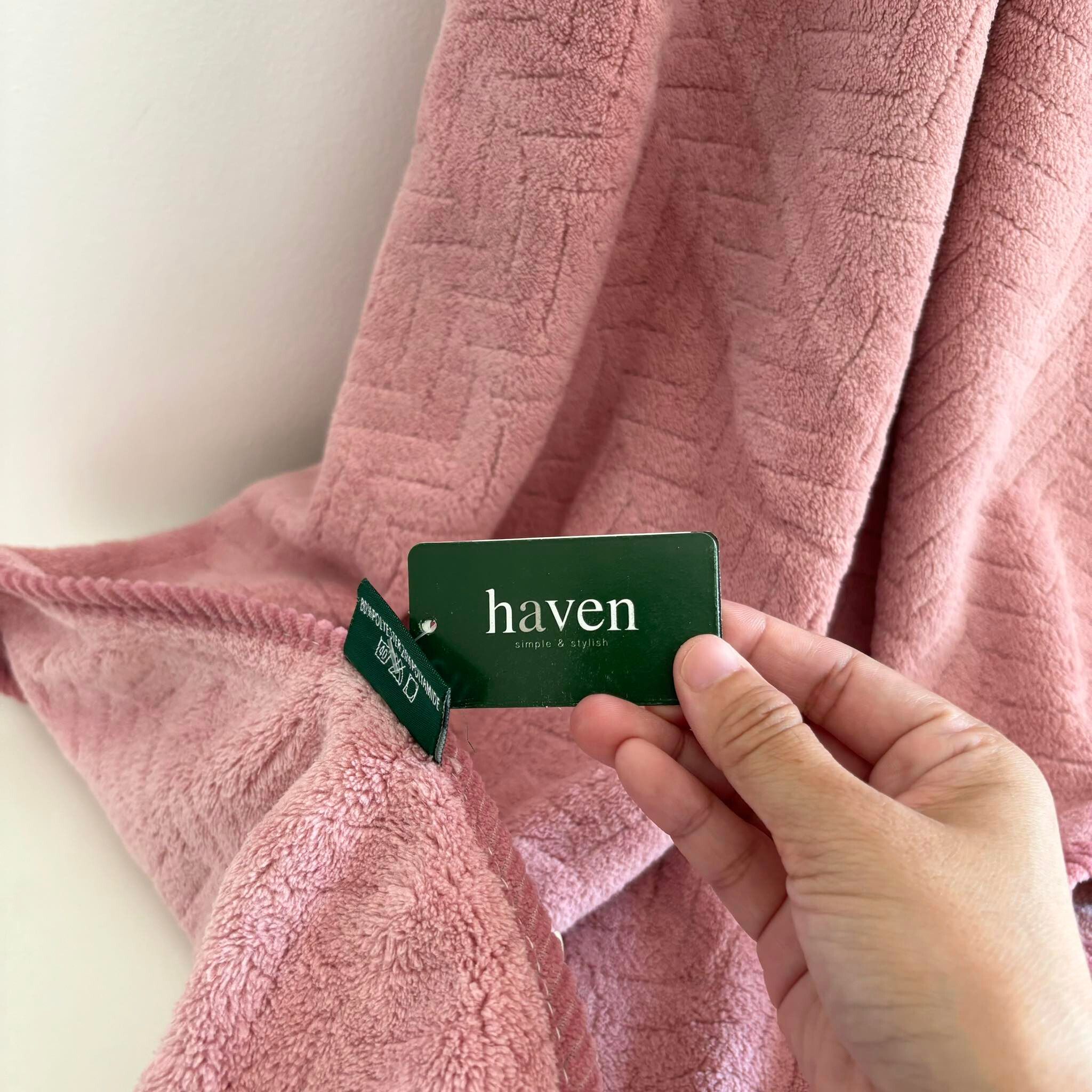 🍀HAVEN Towel Microfiber รุ่น NANO VELVET EMILY EMBOSS🍀ผ้าเช็ดตัว ผ้าขนหนู ไมโครไฟเบอร์ ขนาด 28*56 นิ้ว HAVEN แท้💯Deep Pi