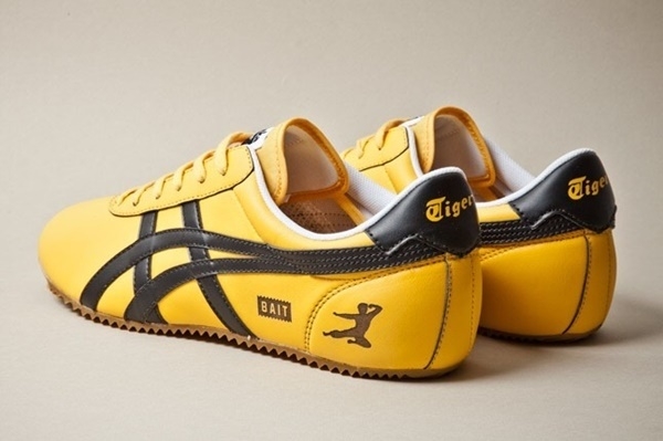 รองเท้าโอนิ ไทชิ Yellow / Black (X Bruce LEE) Rare item (Sz 38 euro คู่ที่ 038/100)