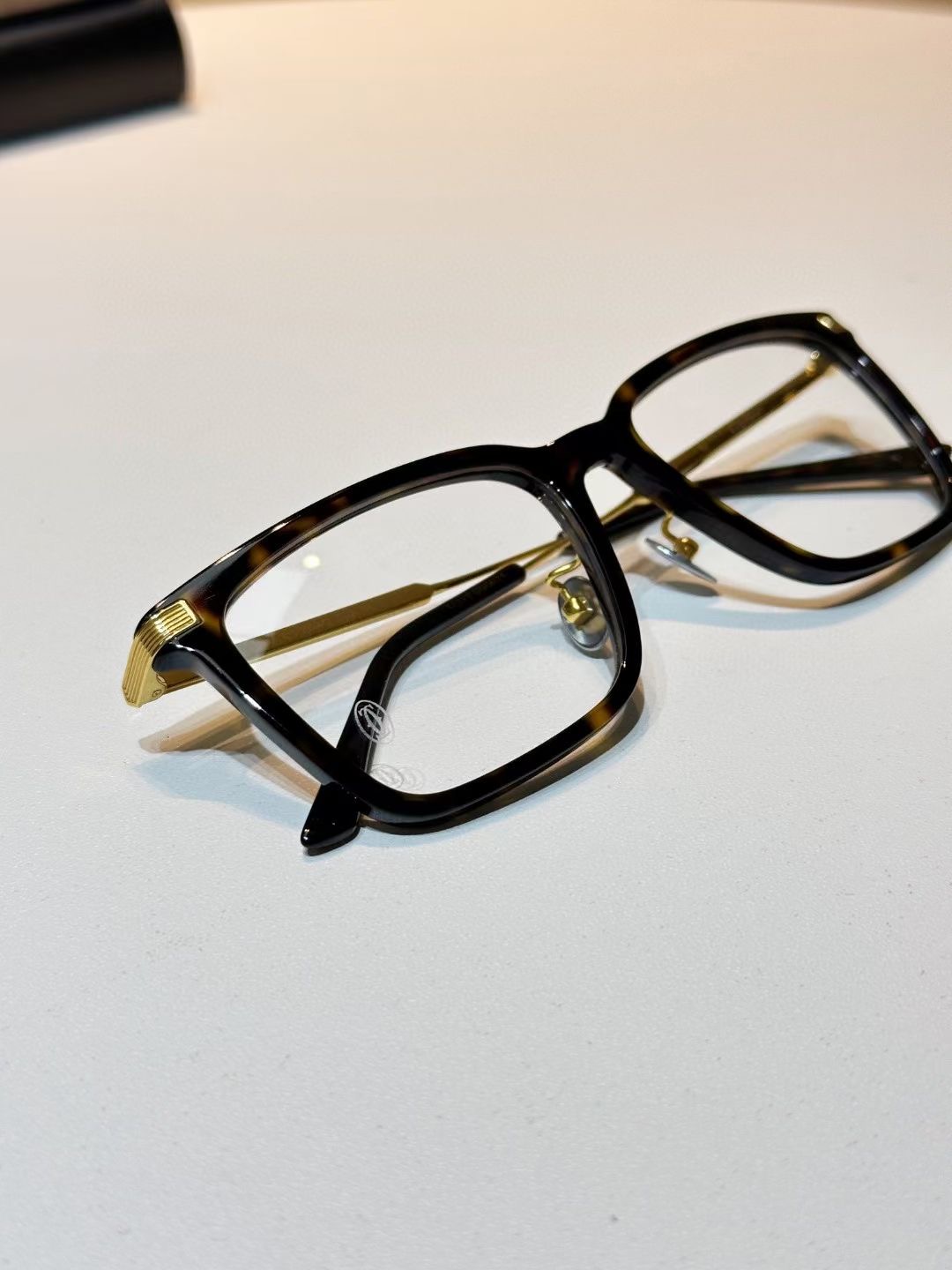 **do** กรอบแว่นตา Cartier Eyewear cat มี 2 สีใส่ได้ชาย หญิง สินค้าใหม่ ของแท้