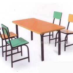 ชุดโต๊ะและเก้าอี้นักเรียนอนุบาล 4 ที่นั่ง TK รุ่น SD-08