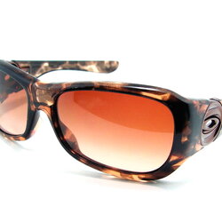 แว่นกันแดด Oakley Flaunt สี Topaz Tortoise สวยมากมายค่ะ ของแท้และถูกที่สุด ส่งตรงจากUS.ค่ะ