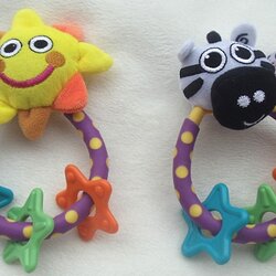 CH157 ของเล่นยางกัดเขย่ามือ ของเล่นผ้าห่วง Sazzy ชิ้นละ