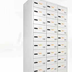 ตู้ล็อคเกอร์ 33 ประตู ระบบกุญแจกระเป๋าเดินทาง (รหัสล็อค 4 รหัส) Taiyo รุ่น LK33-CL