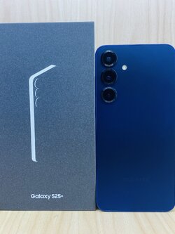 😶🌫️ Samsung Galaxy S25+ (12+256GB) Navy (5G) 😶🌫️🎠 มาจ้า!! Galaxy S25+ สภาพดี #มีปกศ. 10 เดือน!! 🎠