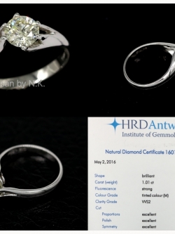 แหวนเพชร 18K white gold ฝังเพชรเม็ดเดี่ยวขนาด 1.01 กะรัต ราคาพิเศษ พร้อมใบเซอร์ HRD: VVS2, 3 EXCELLENT