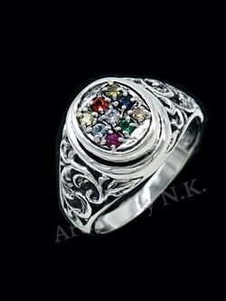 แหวนพลอยนพเก้า ตัวเรือนเงินแท้ 92.5% รมดำ พลอย CZ เกรด AAA