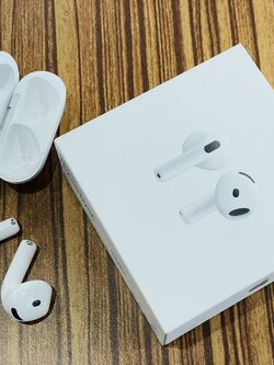 😚 AirPods 4 😚 🔥 AirPods สภาพดี ครบกล่อง พร้อมประกันศูนย์ 🔥