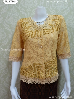 เสื้อลูกไม้กระดุมหน้า แขนสามส่วน เบอร์ L อกเสื้อวัดเต็ม 37 นิ้ว