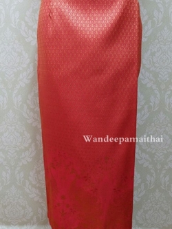 ผ้าถุงไหมสำเร็จรูป สีชมพูแดงบานเย็น เอว28 นิ้วเลื่อนได้ถึง30 นิ้ว