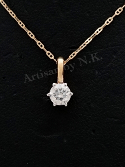จี้ทอง 18K ฝังเพชร (18K Gold pendant with 0.40 Carat Diamond)