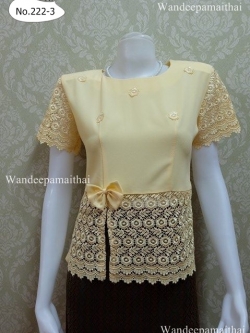 เสื้อผ้าเนื้อดี แต่งลูกไม้นอก สีไข่ เบอร์ M