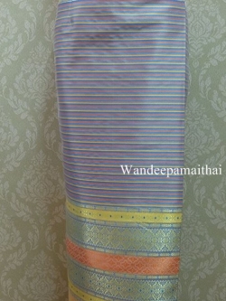 ผ้าถุงไหมสำเร็จรูป เนื้อดี สีโอรรส้ม สวยมาก เอว34นิ้วเลื่อนได้ถึง36นิ้ว