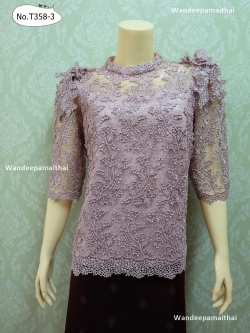 เสื้อลูกไม้ฝรั่งเศส แขน3ส่วน ด้านหลังแต่งกระดุม เบอร์ XXL อกเสื้อวัดจริง 42 นิ้ว