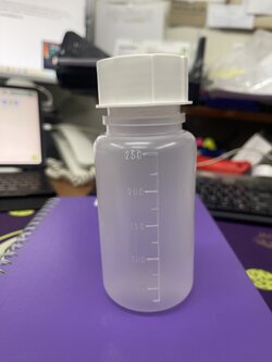 ขวดพลาสติกปากกว้างใส่ตัวอย่าง ชนิดมีสเกล ขนาด 100-2000 ml-Kartell