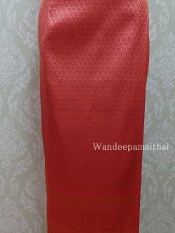 ผ้าถุงไหมสำเร็จรูป สีชมพูบานเย็น เอว30 นิ้วเลื่อนได้ถึง32 นิ้ว