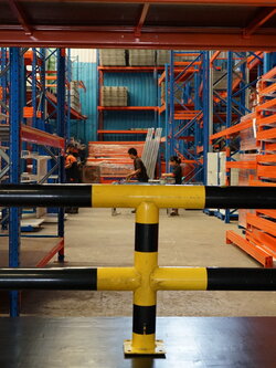 กันชนเสาแร็คส์ มือสองหนัก55กิโล ราคา2200บาท