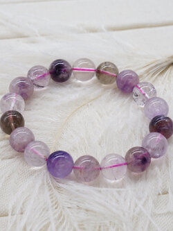 กำไลกินซูเปอร์เซเว่น Super seven “หินแห่งจิตชั้นสูง” คุณภาพของหินที่สวยงาม เหมาะกับสาวๆ หวานๆ หรือเป็นของขวัญก็เก๋ไม่เบา นะคะ