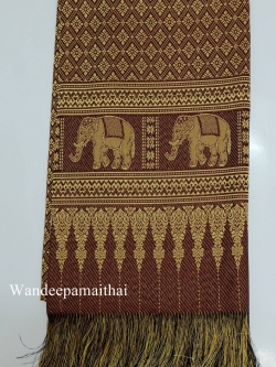 ผ้าไหมขิดคลองลาน 40 นิ้ว ลายช้างเดินตาม สีเลือดหมู