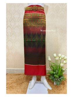 ผ้าถุงไหม ผ้าซิ่น ผ้าไหมกาบแก้วเชิงแดง ผ้าทอเนื้อดี ขนาด2หลา