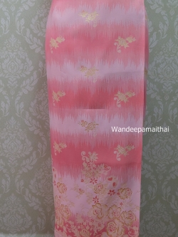 ผ้าถุงไหมสำเร็จรูป สีโอรสชมพู เอว32 นิ้วเลื่อนได้ถึง34นิ้ว