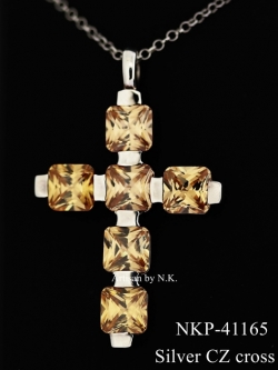 จี้กางเขนเงินแท้(ขนาด 4.5cm.*2.9cm.) ฝังพลอยCZเกรดA แถมสร้อยเงินฟรี 1เส้น