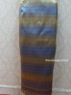 ผ้าถุงไหมสำเร็จรูป สีน้ำทะเล เอว36 นิ้วเลื่อนได้ถึง38 นิ้ว