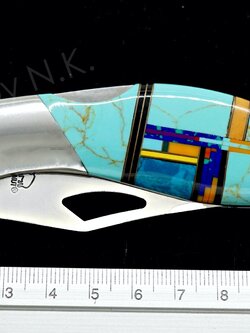 มีดพับสปริง ทำจากสแตนเลส ด้ามจับประดับด้วยเทอร์คอยส์แท้